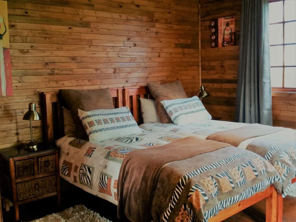 Pine Tree Lodge Midrand Bagian luar foto